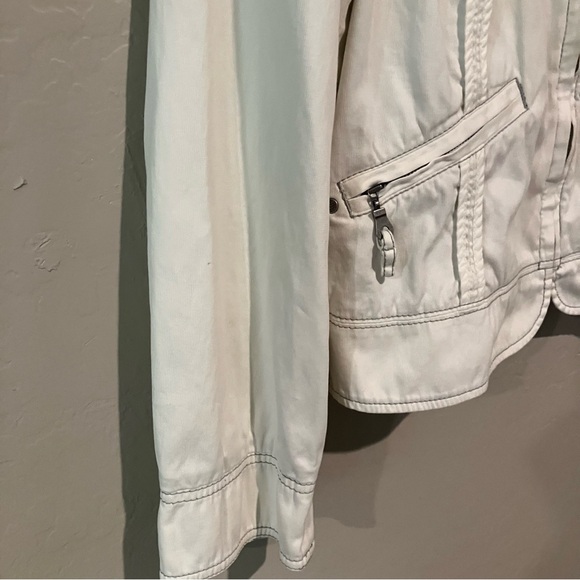 LOFT Ann Taylor Women's Cream Bomber Jacket Size 8 - Picture 3 of 16